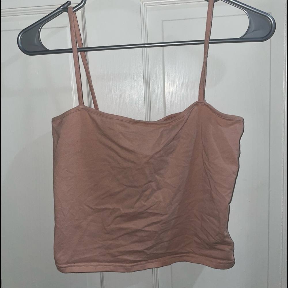 Light pink crop!
